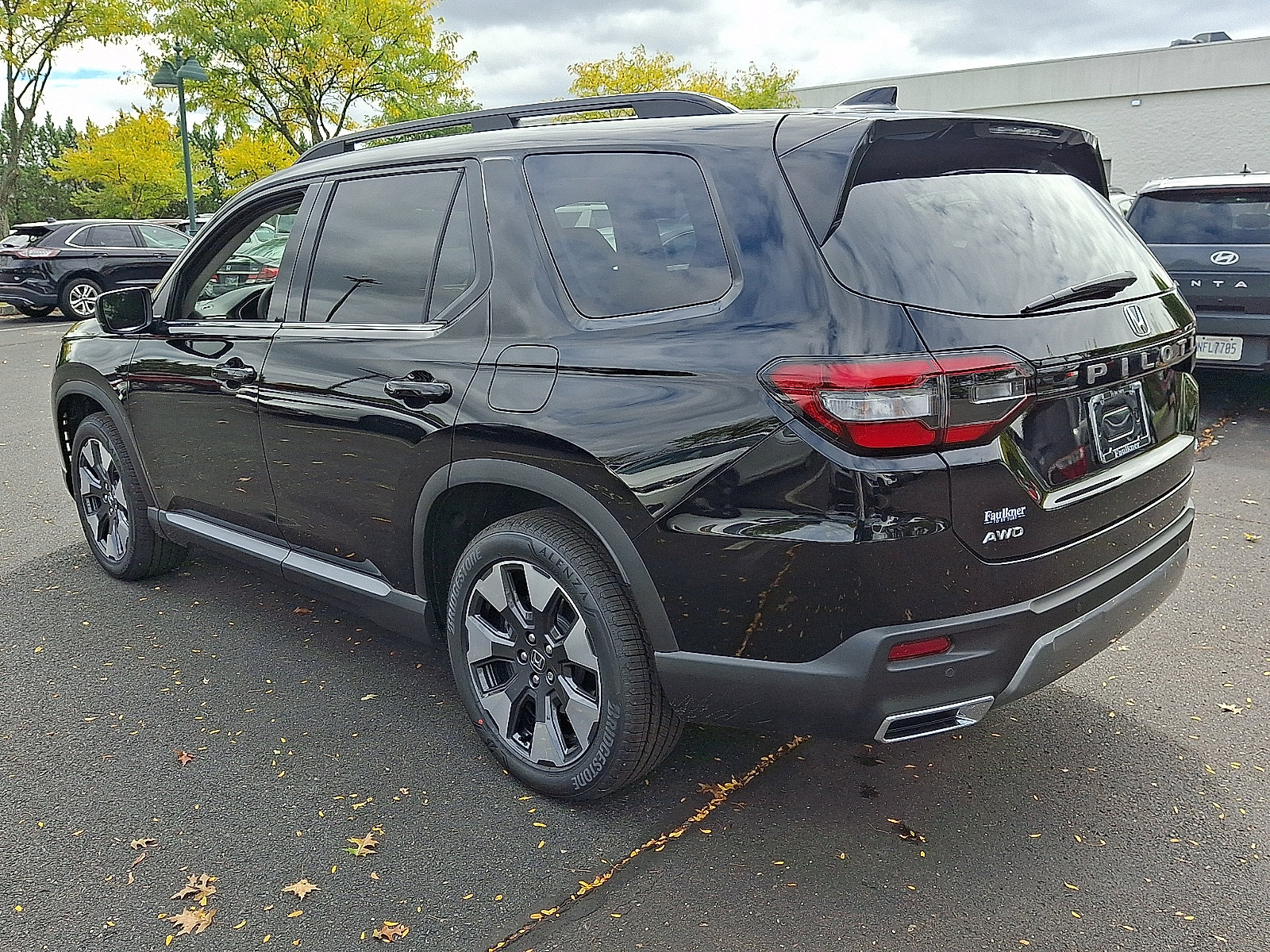 New 2026 Honda Pilot Elite image 3