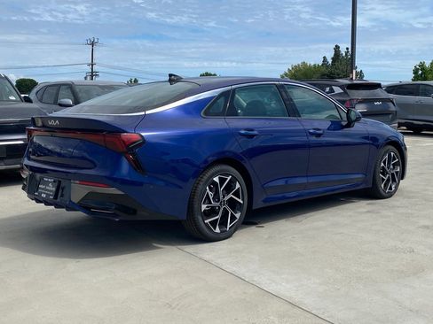New 2026 Kia K5 EX image 3
