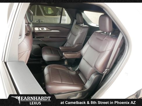 Used 2026 Ford Explorer Platinum RWD image 20
