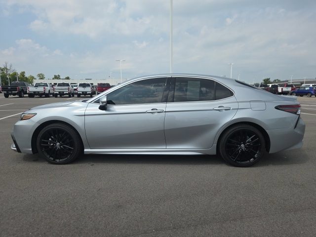 Used 2024 Toyota Camry XSE FWD image 12