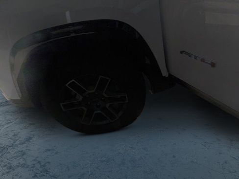 New 2026 GMC Terrain AT4 image 16