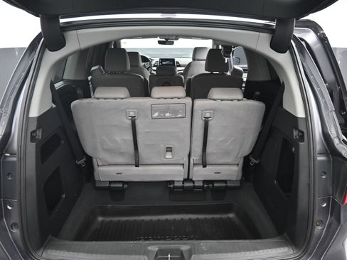 Used 2018 Honda Odyssey EX-L image 12