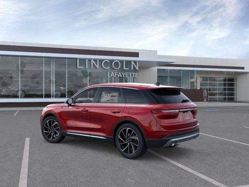 New 2025 Lincoln Corsair Reserve image 4