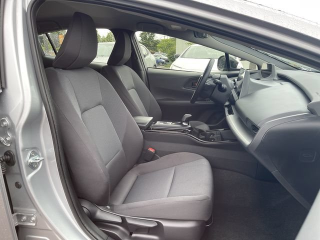 Used 2026 Toyota Prius LE FWD image 20