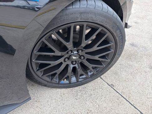 Used 2019 Ford Mustang GT Premium w/ GT Performance Package image 10