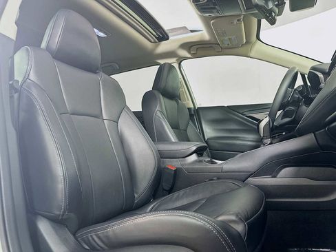 Used 2023 Subaru Outback Touring image 27