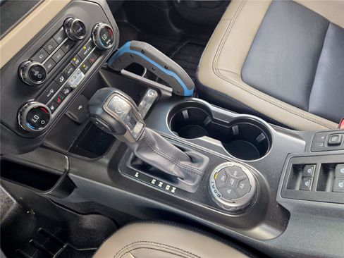 Used 2023 Ford Bronco Wildtrak AWD/4WD image 18