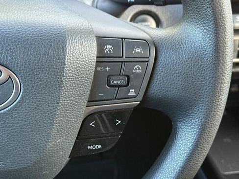 Used 2025 Toyota Camry LE image 29