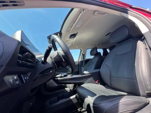 Certified 2024 Kia EV6 Wind w/ Wind Technology Package AWD/4WD image 18