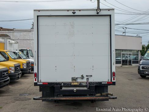 Used 2024 Chevrolet Express 3500 w/ Power Convenience Package RWD image 6