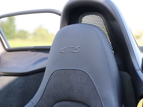 Certified 2024 Porsche 718 Boxster GTS RWD image 42