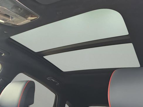 New 2026 Genesis GV70 2.5T Select image 7