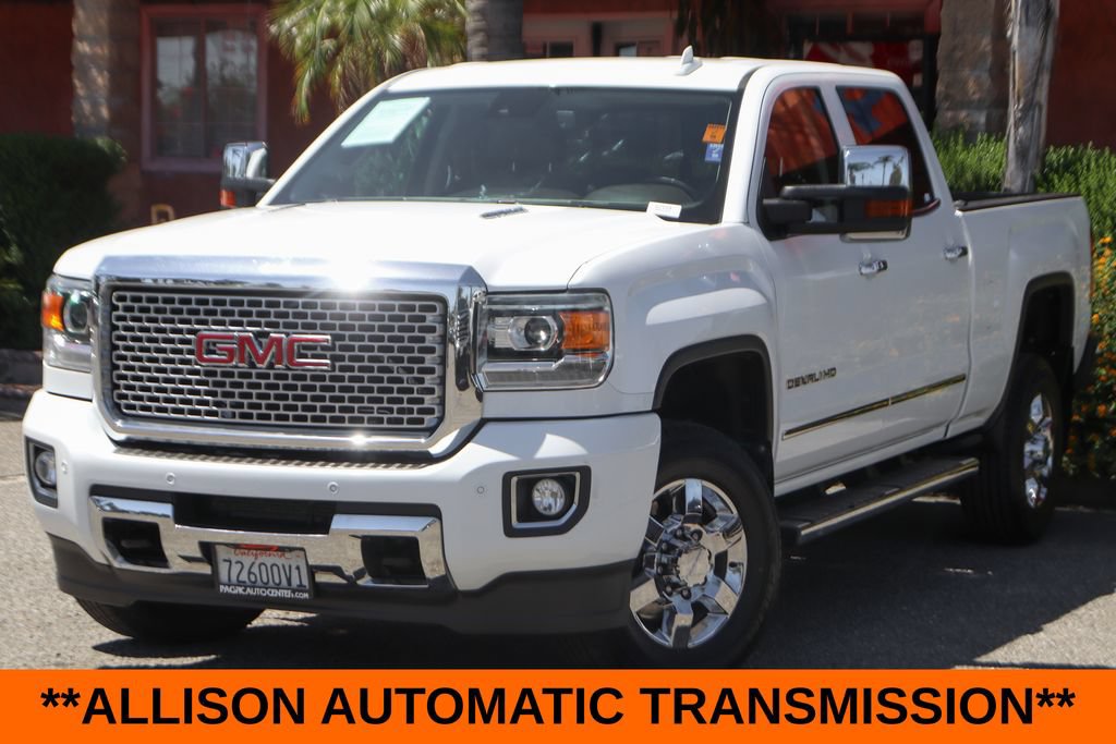 Used 2015 GMC Sierra 2500 Denali w/ Duramax Plus Package AWD/4WD image 4