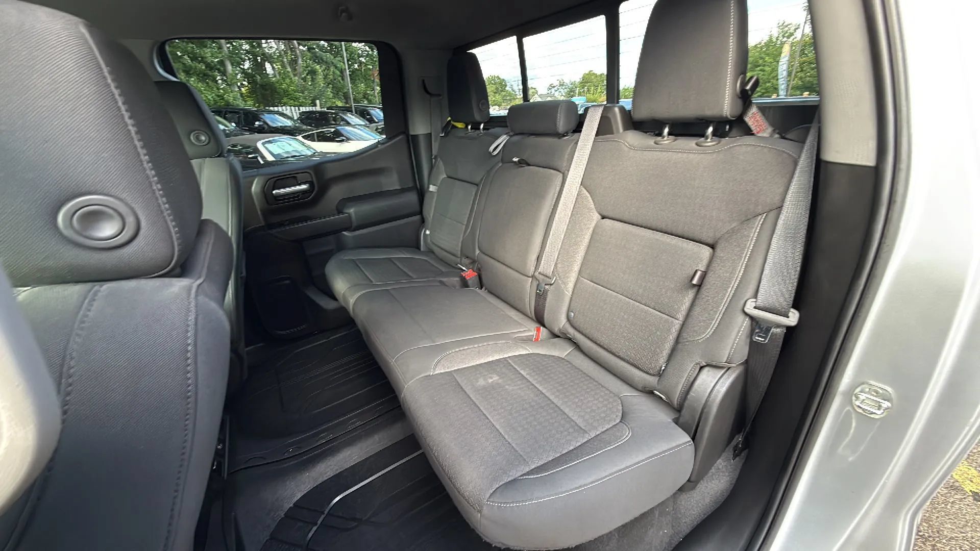 Used 2020 Chevrolet Silverado 1500 LT w/ All-Star Edition AWD/4WD image 24