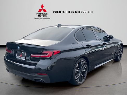 Used 2023 BMW 530e w/ M Sport Package RWD image 4