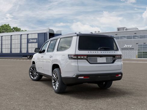 New 2025 Jeep Grand Wagoneer Series III w/ Rear Seat Video Group 1 AWD/4WD image 3
