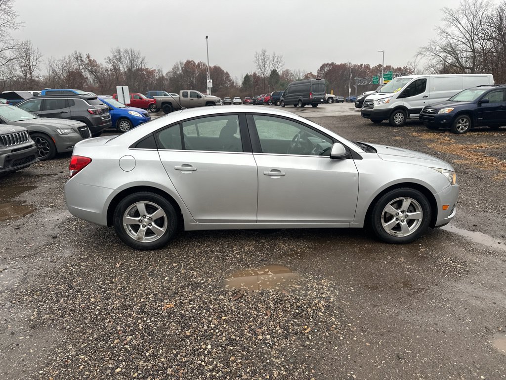 Used 2011 Chevrolet Cruze LT FWD image 6
