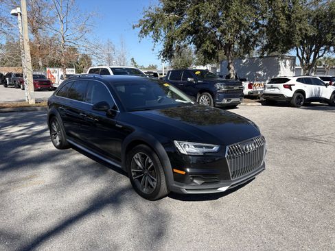 Used 2018 Audi A4 2.0T allroad Prestige w/ Prestige Package image 1