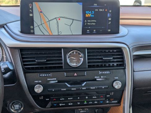 Used 2020 Lexus RX 350 AWD w/ Premium Package image 17