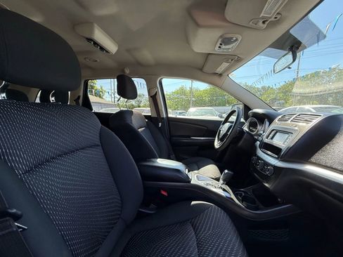 Used 2016 Dodge Journey SXT image 46