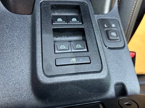 Used 2023 Ford Bronco Badlands AWD/4WD image 17
