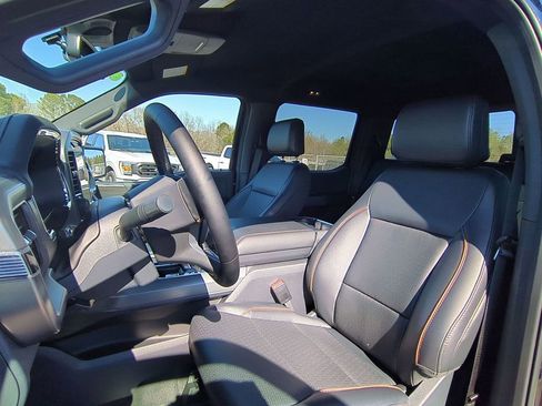 Used 2025 Ford F150 Lariat w/ Equipment Group 501A Mid image 19