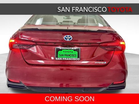 Certified 2021 Toyota Avalon XSE image 2