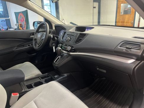 Used 2015 Honda CR-V LX image 33