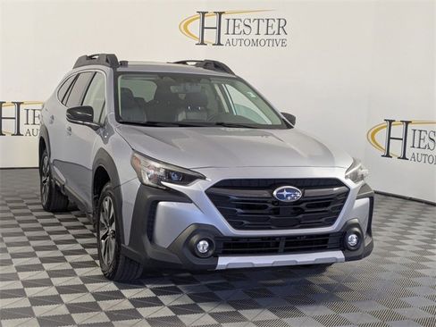 Used 2024 Subaru Outback Limited w/ Popular Package #2 image 2