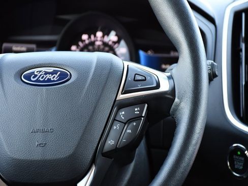 Used 2024 Ford Edge Titanium image 26