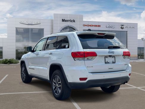 Used 2017 Jeep Grand Cherokee Limited AWD/4WD image 8