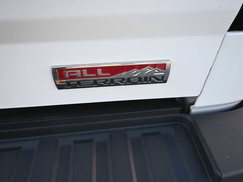 Used 2018 GMC Sierra 2500 SLT w/ All Terrain HD Package AWD/4WD image 34