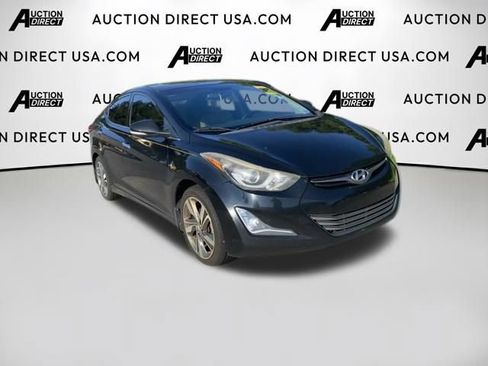 Used 2016 Hyundai Elantra Limited w/ Option Group 04 FWD image 5