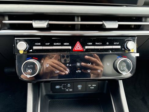 Used 2026 Hyundai Santa Cruz SEL image 22