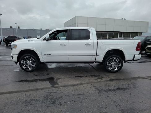 Used 2019 RAM 1500 Limited AWD/4WD image 7