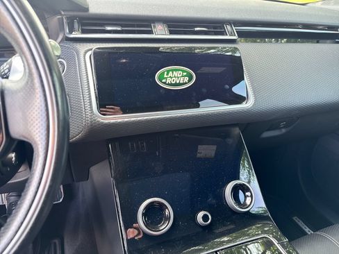 Used 2020 Land Rover Range Rover Velar R-Dynamic S AWD/4WD image 20