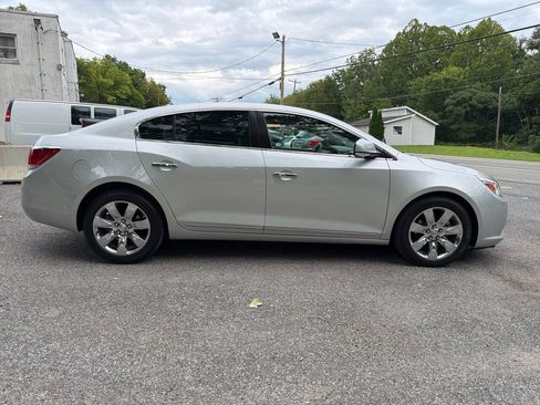 Used 2011 Buick LaCrosse CXS w/ Driver Confidence Package FWD image 10