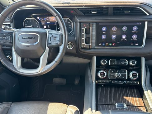 Used 2021 GMC Yukon Denali image 19