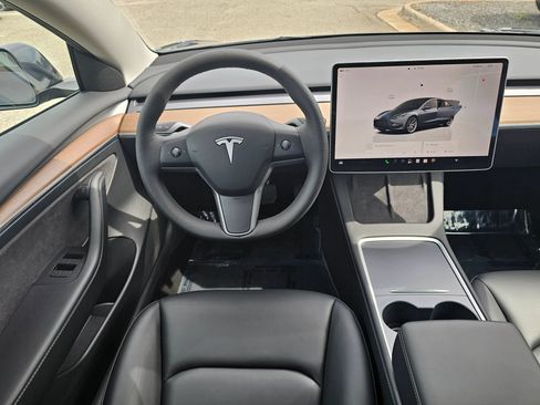 Used 2023 Tesla Model 3 Standard Range RWD image 14