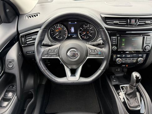 Certified 2022 Nissan Rogue Sport SL w/ Premium Package image 26