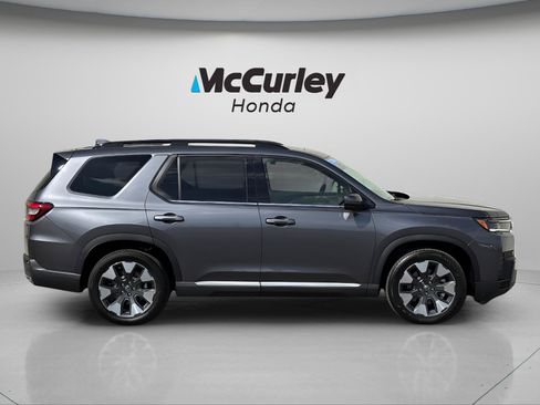 Certified 2026 Honda Pilot Elite image 2