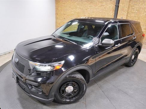 Used 2023 Ford Explorer 4WD Police Interceptor image 2