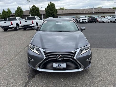 Used 2017 Lexus ES 350 w/ Navigation System Package image 2