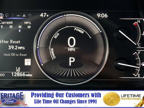Used 2025 Lexus ES 300h w/ Premium Package image 25