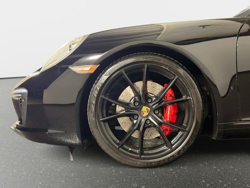 Used 2018 Porsche 911 Carrera S RWD image 12