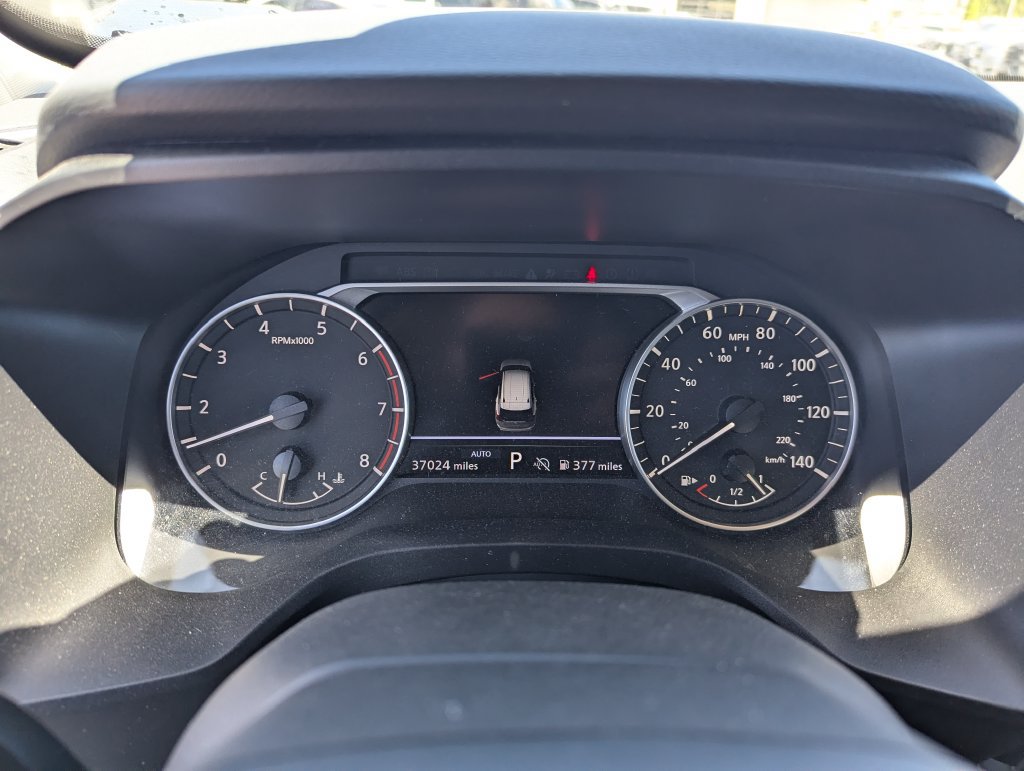 Used 2025 Nissan Rogue SV AWD/4WD image 20