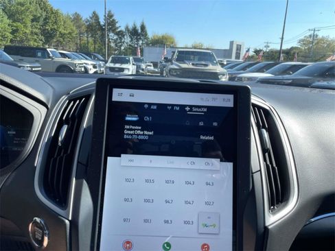 Used 2022 Ford Edge SEL w/ Convenience Package image 27