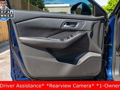 Used 2024 Nissan Rogue SV AWD/4WD image 13