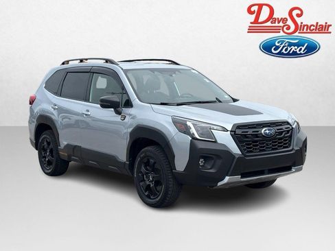 Used 2025 Subaru Forester Wilderness AWD/4WD image 4