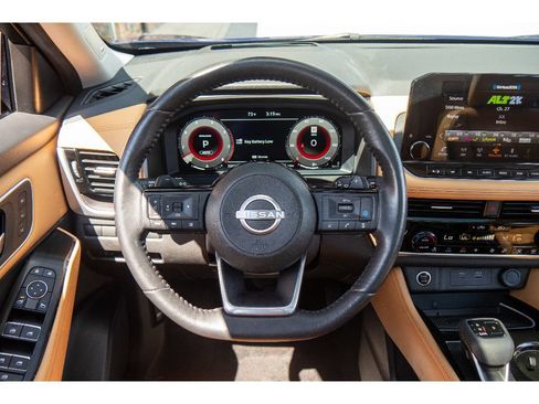 Used 2023 Nissan Rogue Platinum w/ Platinum Premium Package AWD/4WD image 23